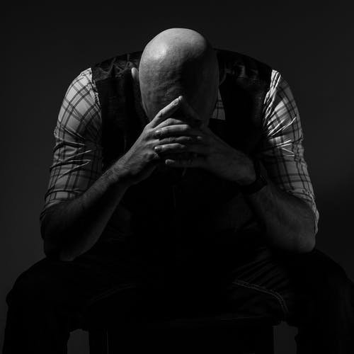 اكتئاب ما بعد الولادة عند الآباء - كلنا أمهات